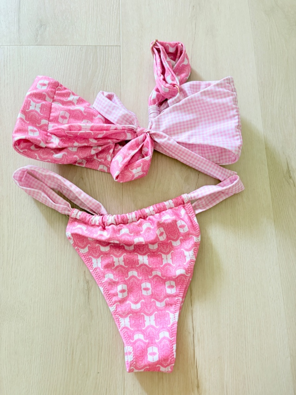 Strawberry Milk Mob Garden Party Bikini Swimsuit Set Pink White Size Small - Picture 7 of 8